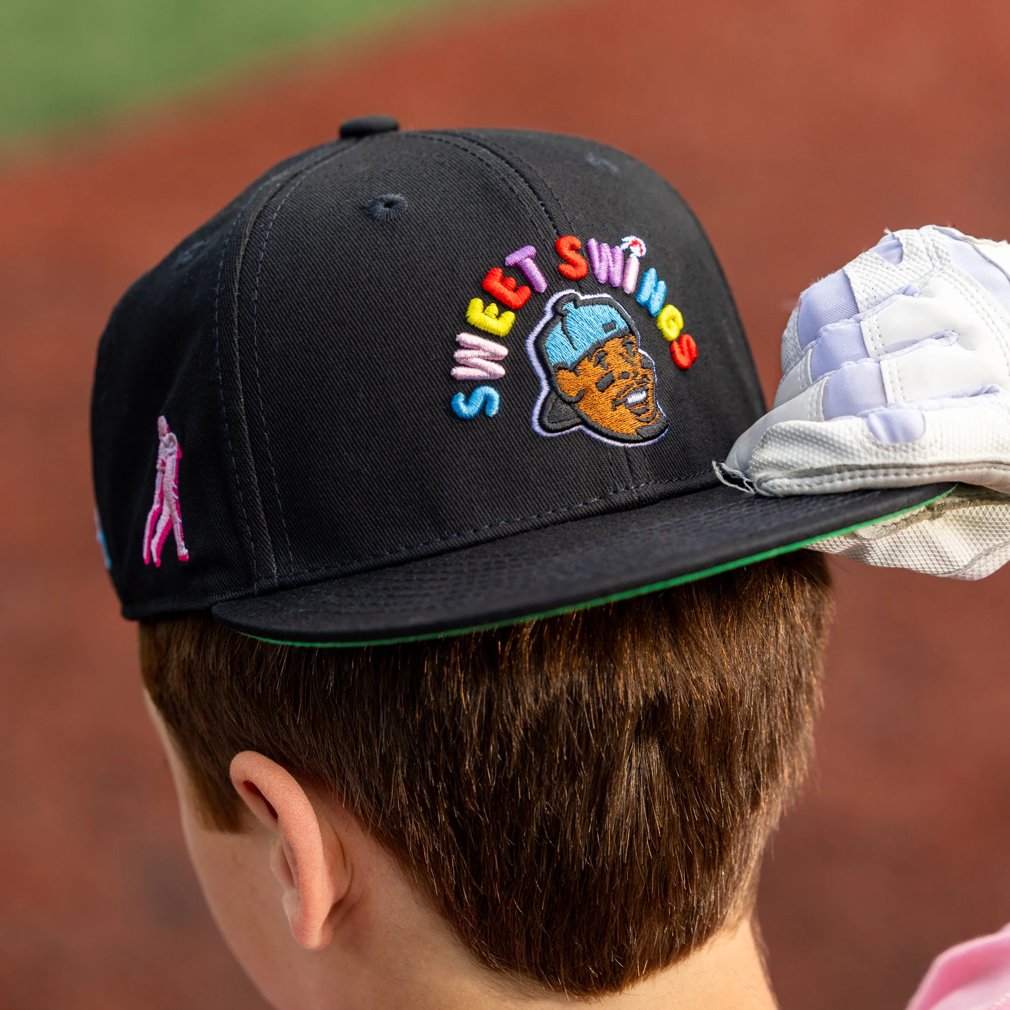 Griffey Jr. Sweet Swings Gummy Candy Cap - Image 6